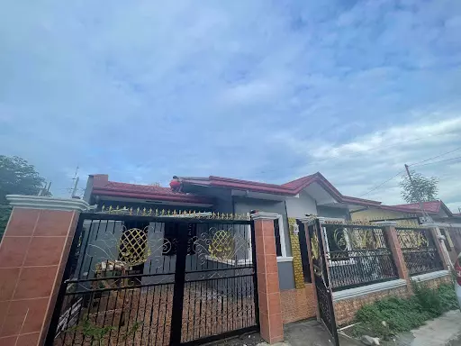 Open photo 17 of 19 — Rush house and lot for sale