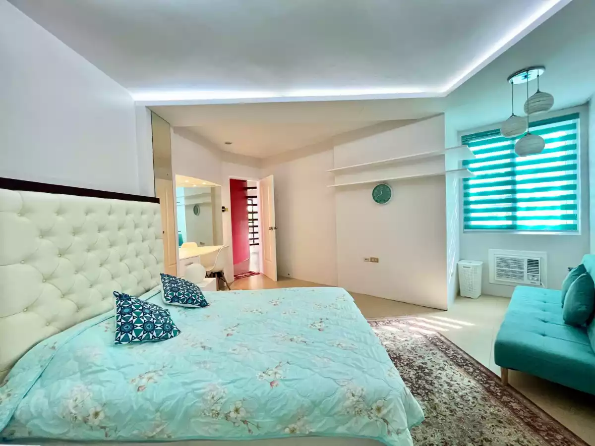MODERN LUXURIOUS PRIVATE RESORT FOR SALE in Laguna — Beach House / Resort in Philippines — Photo 3