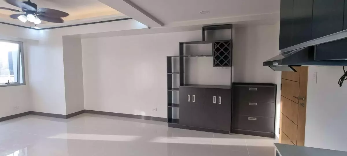 FOR SALE 1 BEDROOM CONDO IN TAFT EAST GATE - photo 4