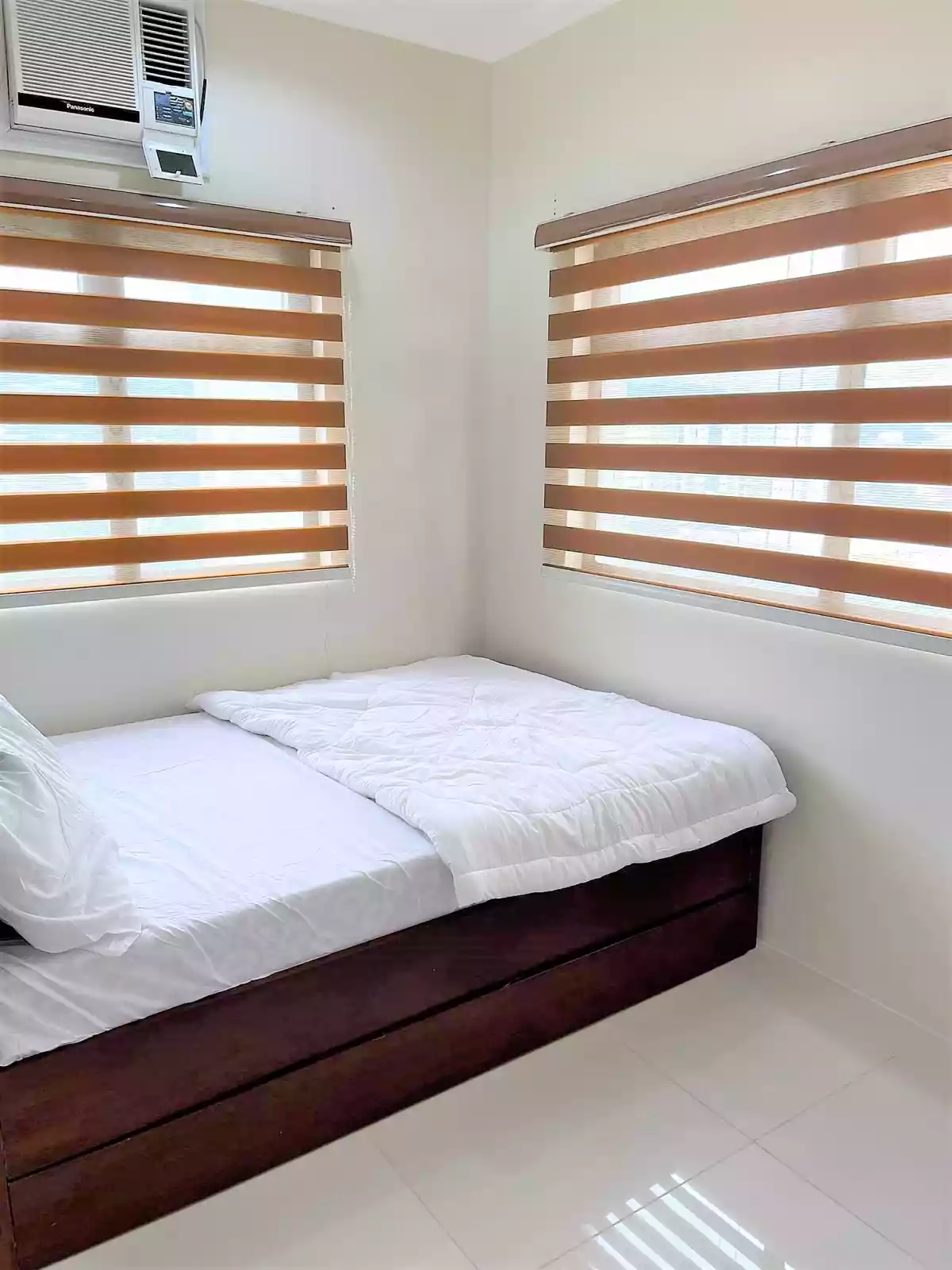 FURNISHED ONE-BEDROOM at Midpoint Residences - photo 6