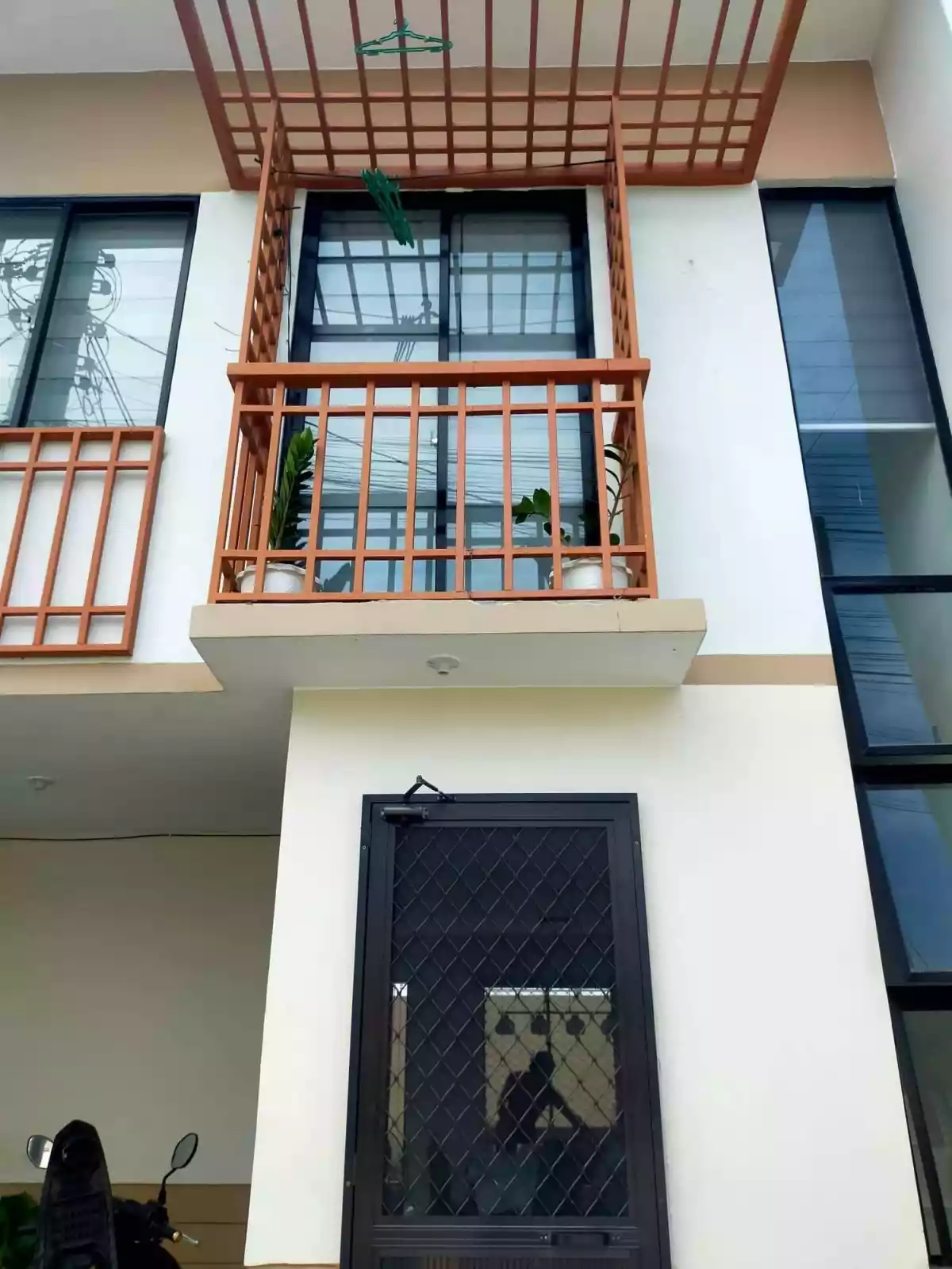 FOR RENT 3BR FULLY FURNISHED TOWNHOUSE IN CASA MIRA SOUTH — Townhouse in Cebu, Philippines — Photo 2