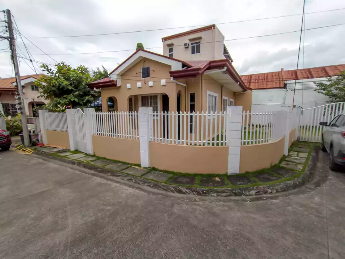 The Brookfield House — House and Lot in Lapu-Lapu City, Cebu, Philippines — Photo 3