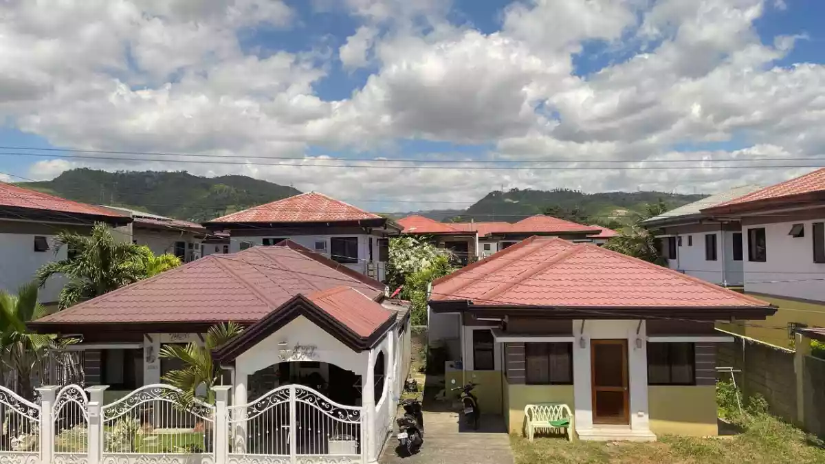 SMART HOUSE FOR SALE — House and Lot in Tungkop Road, Minglanilla, Cebu — Photo 6