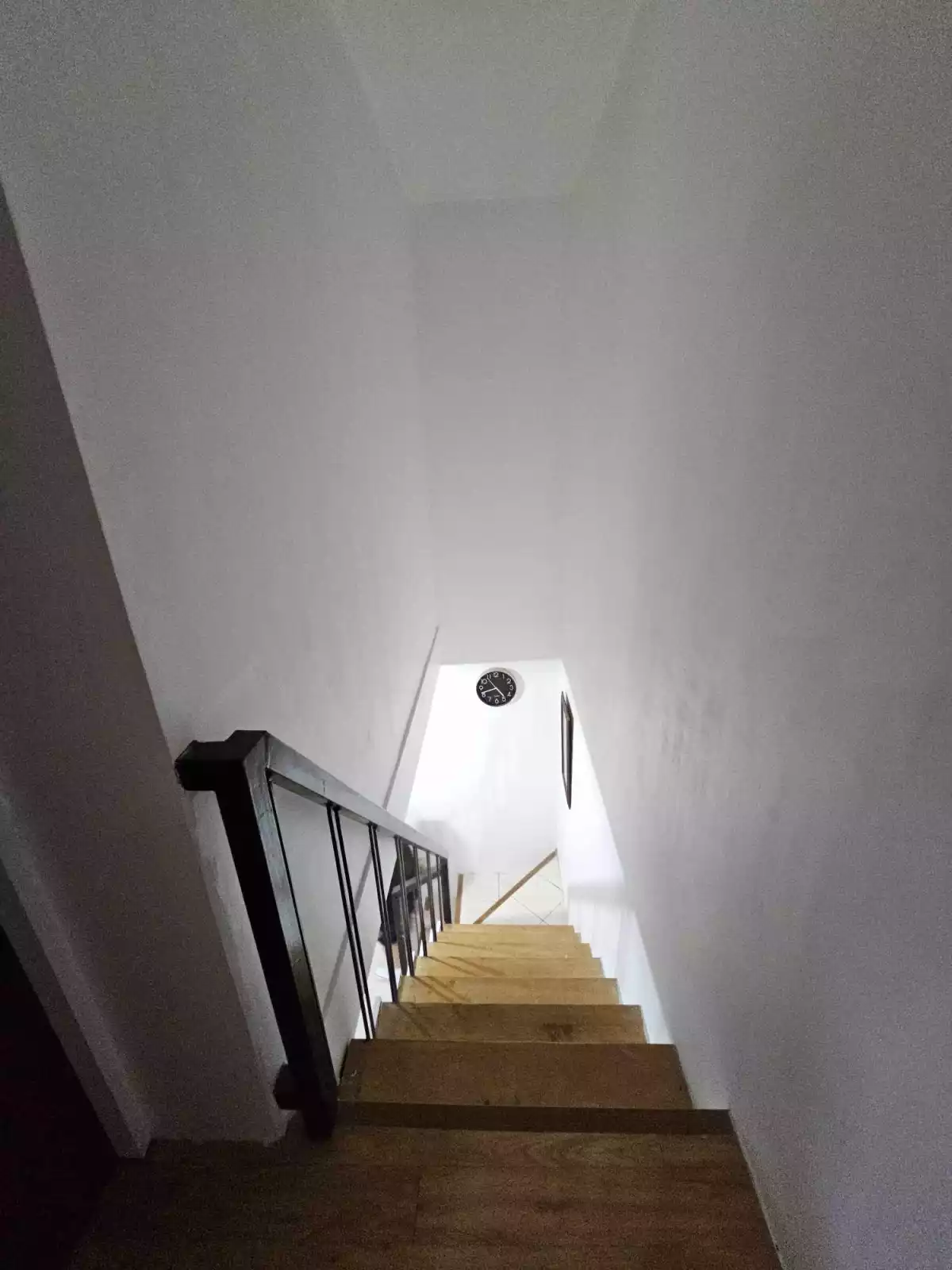 2 STOREY TOWNHOUSE FULLY FURNISHED FOR SALE @ BF COUNTRY HOMES PAJAC, LLC — House and Lot in Bgy, Fuentes Road, Lapu-Lapu City — Photo 7