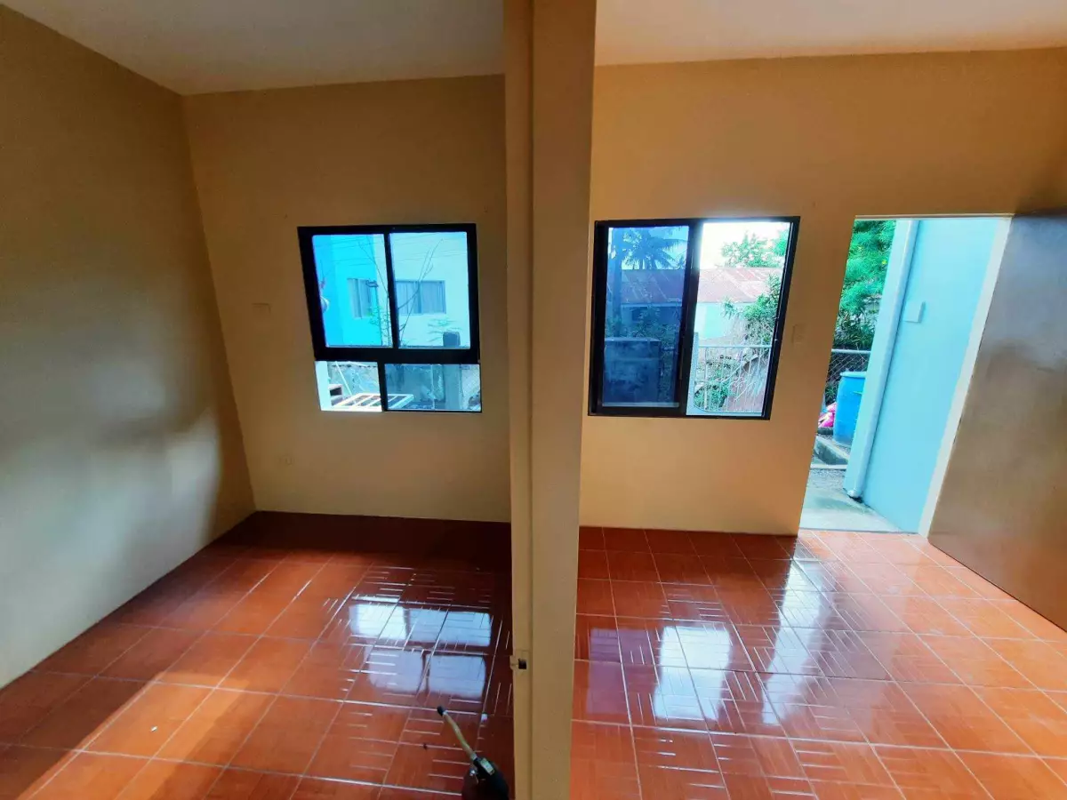 3-Door Apartment with  - photo 2