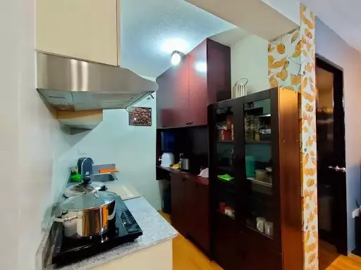 Open photo 11 of 16 — Condominium