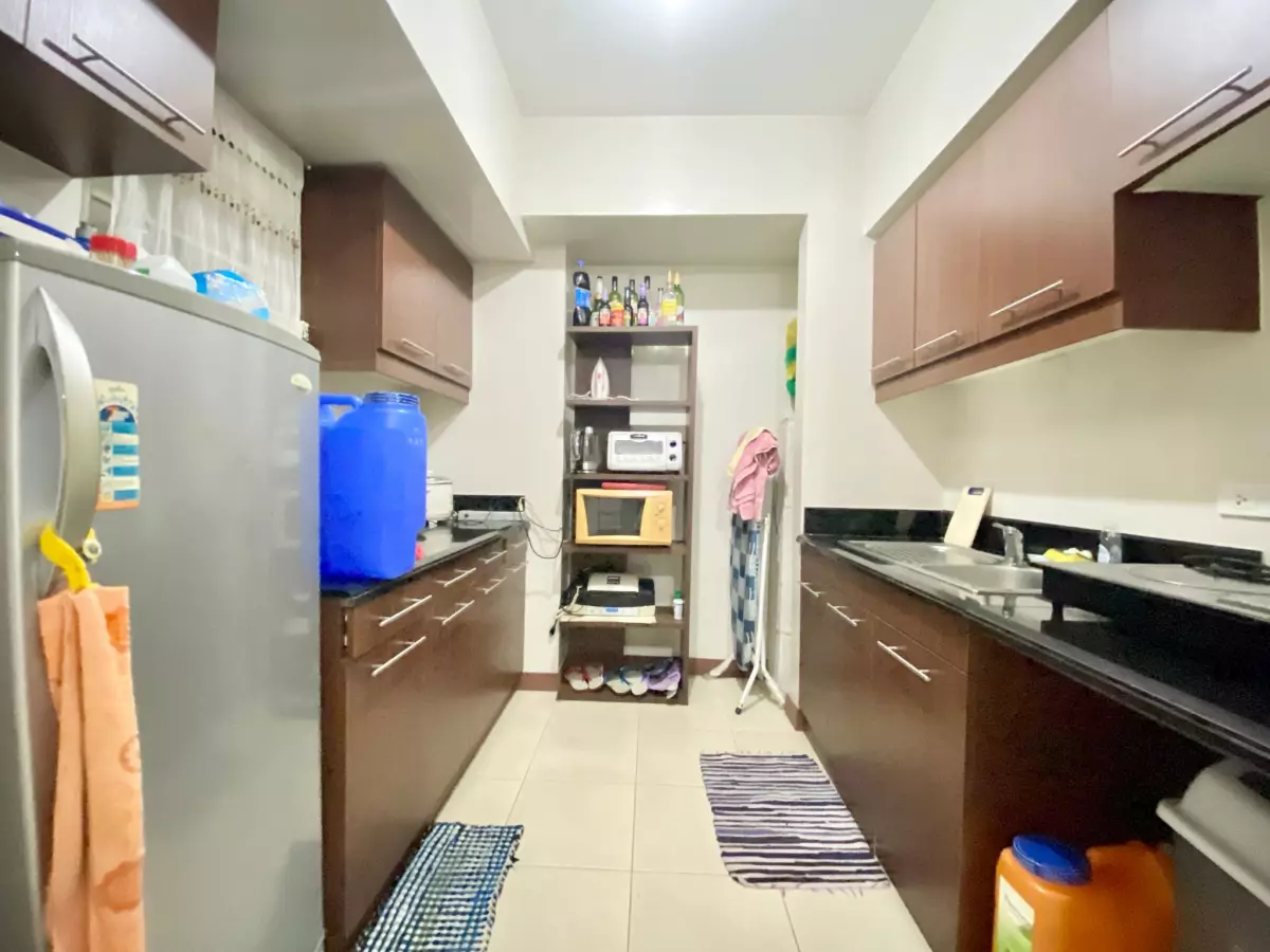 2BR UNIT WITH PARKING FOR SALE AT FLAIR TOWERS, MANDALUYONG — 2 Bedrooms in Mandaluyong, NCR, Philippines — Photo 3