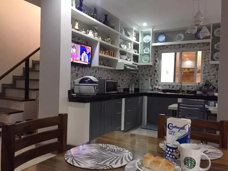 3 Storey House and lot In Newtown Estate Pardo Cebu — House and Lot in Cebu, Philippines — Photo 7