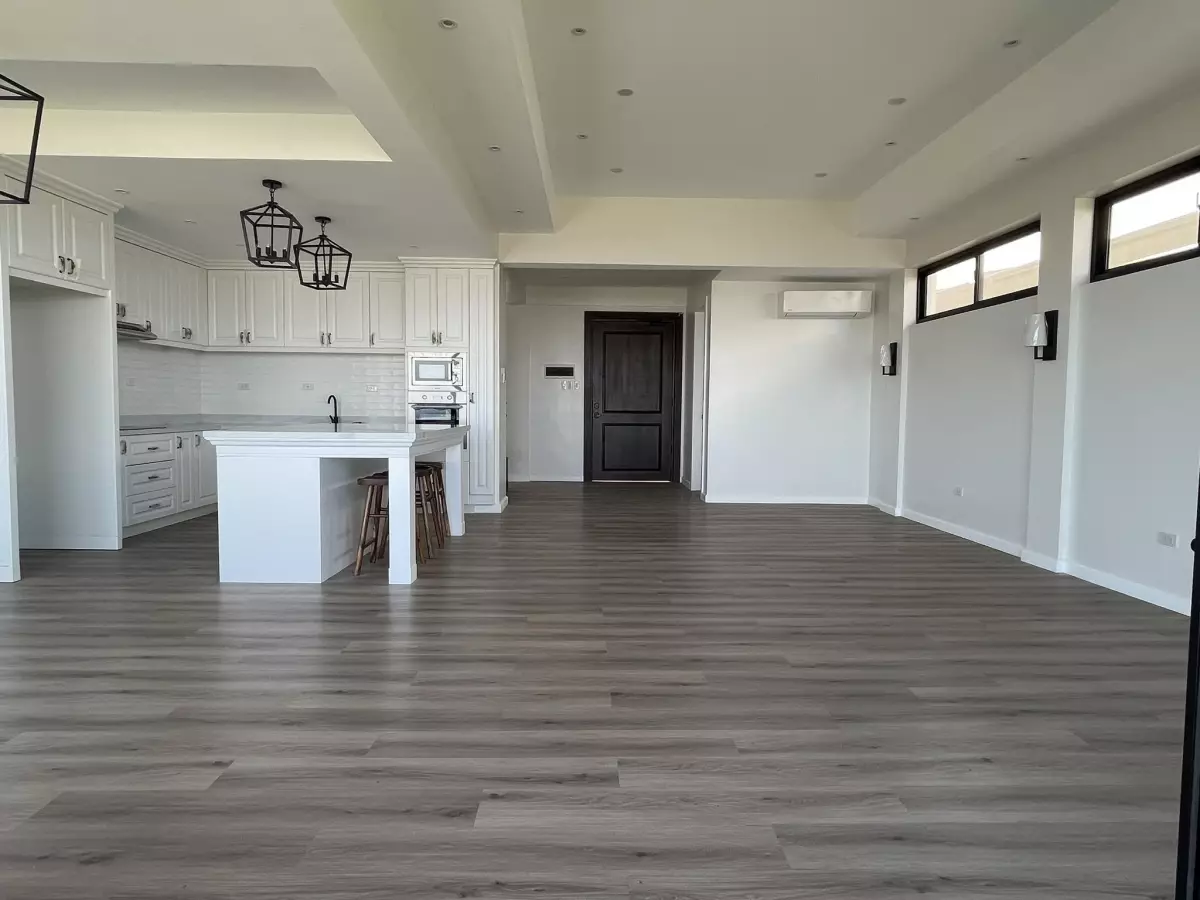 HOUSE AND LOT FOR SALE IN SOUTH HILLS TISA LABANGON  - photo 4