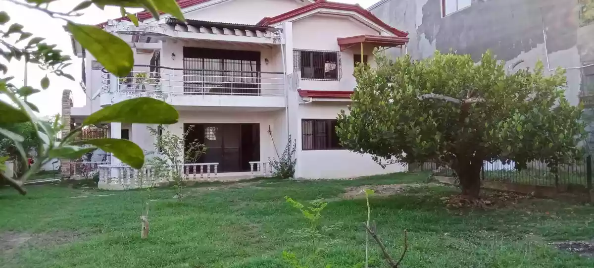 FOR SALE SEMI FURNISHED HOUSE IN LAPU-LAPU CITY