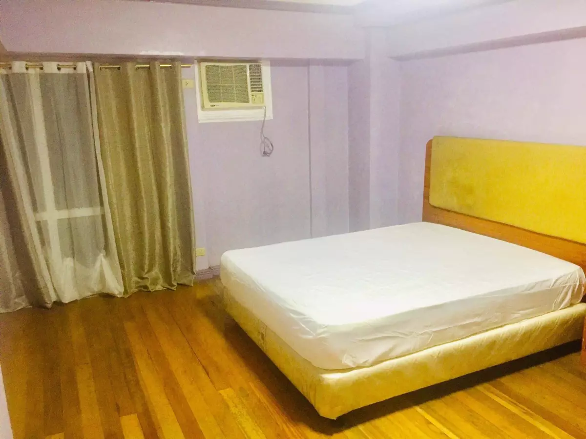 RUSH SALE Westmond 3BR Condo Unit — 3 Bedrooms in Sucat Road, Parañaque, Metro Manila — Photo 5