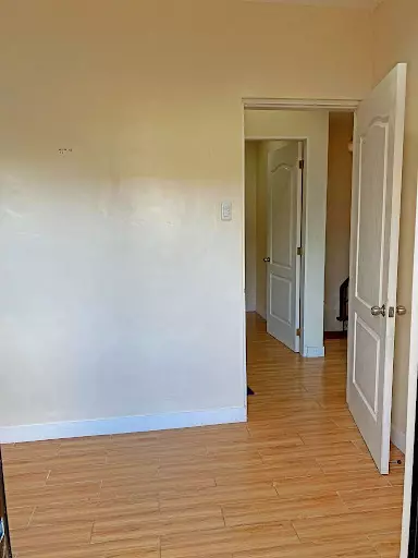 Open photo 16 of 18 — For ASSUME
