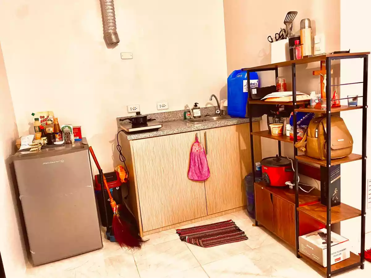 2 bedroom unit with parking and pet friendly — 2 Bedrooms in Mandaue City, Cebu, Philippines — Photo 5
