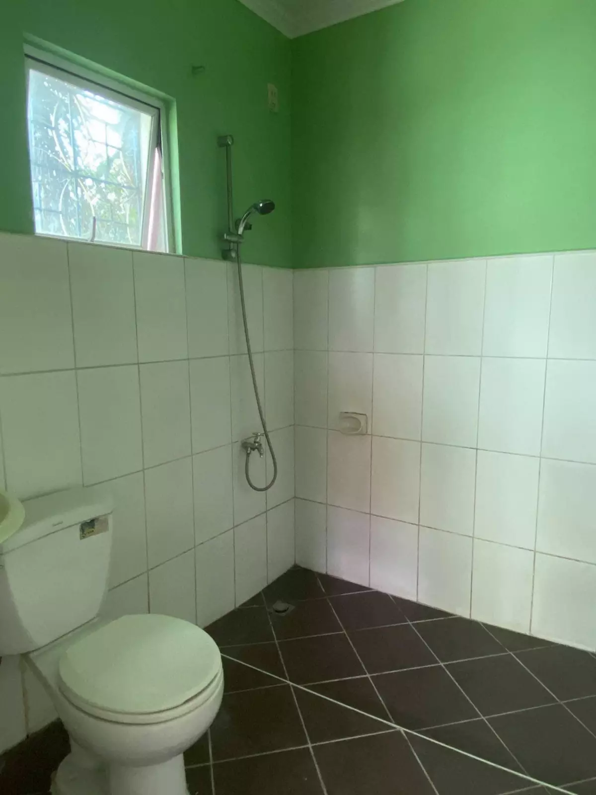 Open photo 15 of 15 — 3 Bedrooms Corner Lot Townhouse For SALE/ LEASE- Las Pinas, City