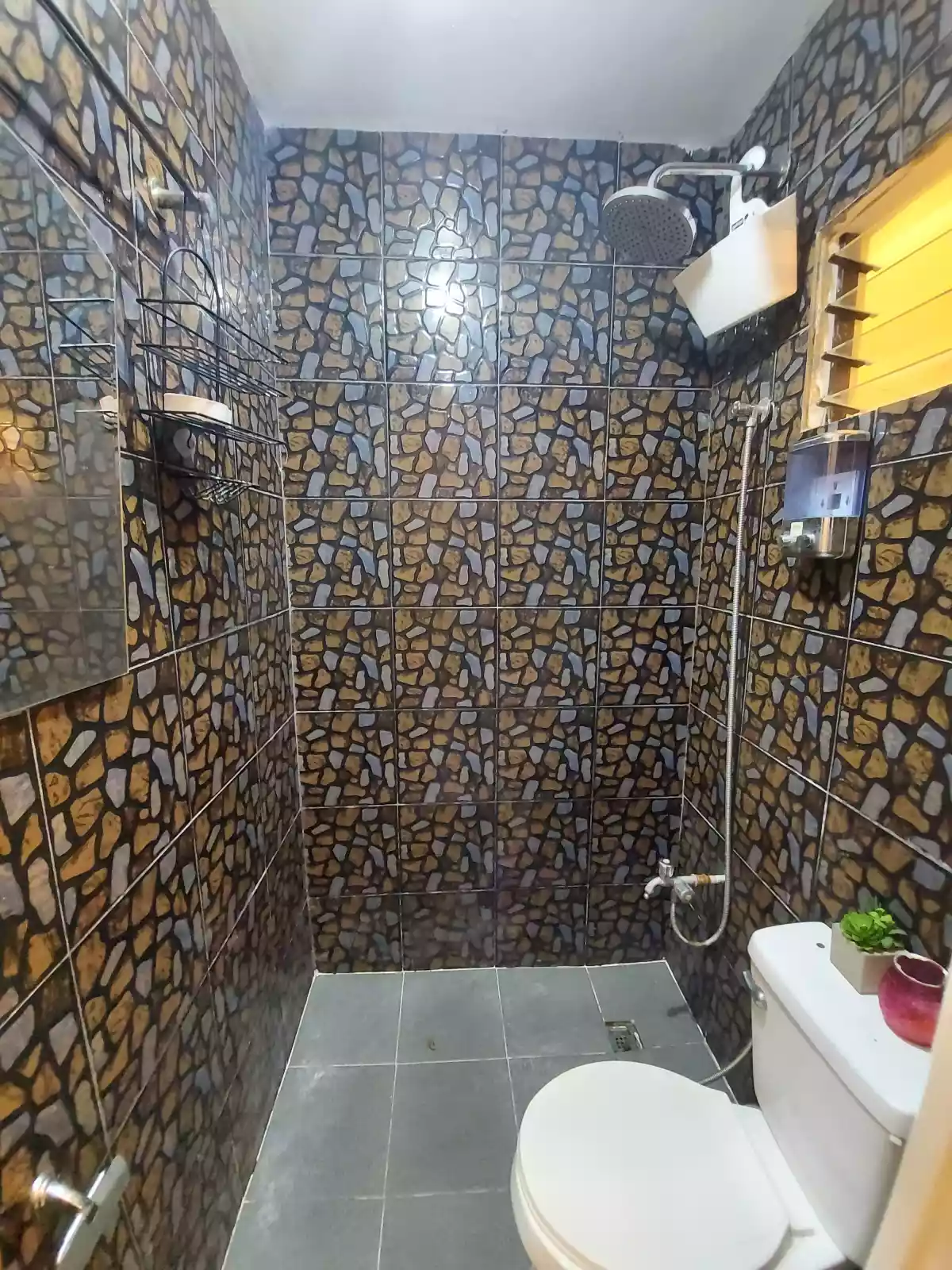 High end Camella Monserat - photo 2