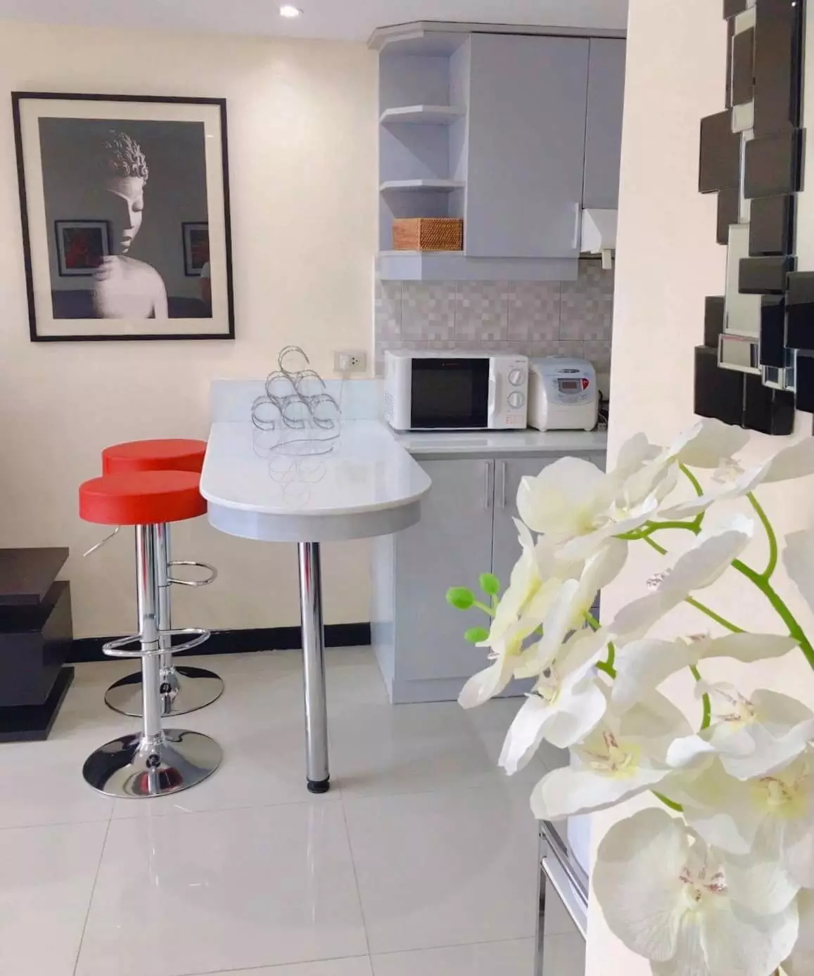 For Rent 1 Bedroom Loft type in Club Ultima — 1 Bedroom in Cebu City, Central Visayas, Philippines — Photo 3