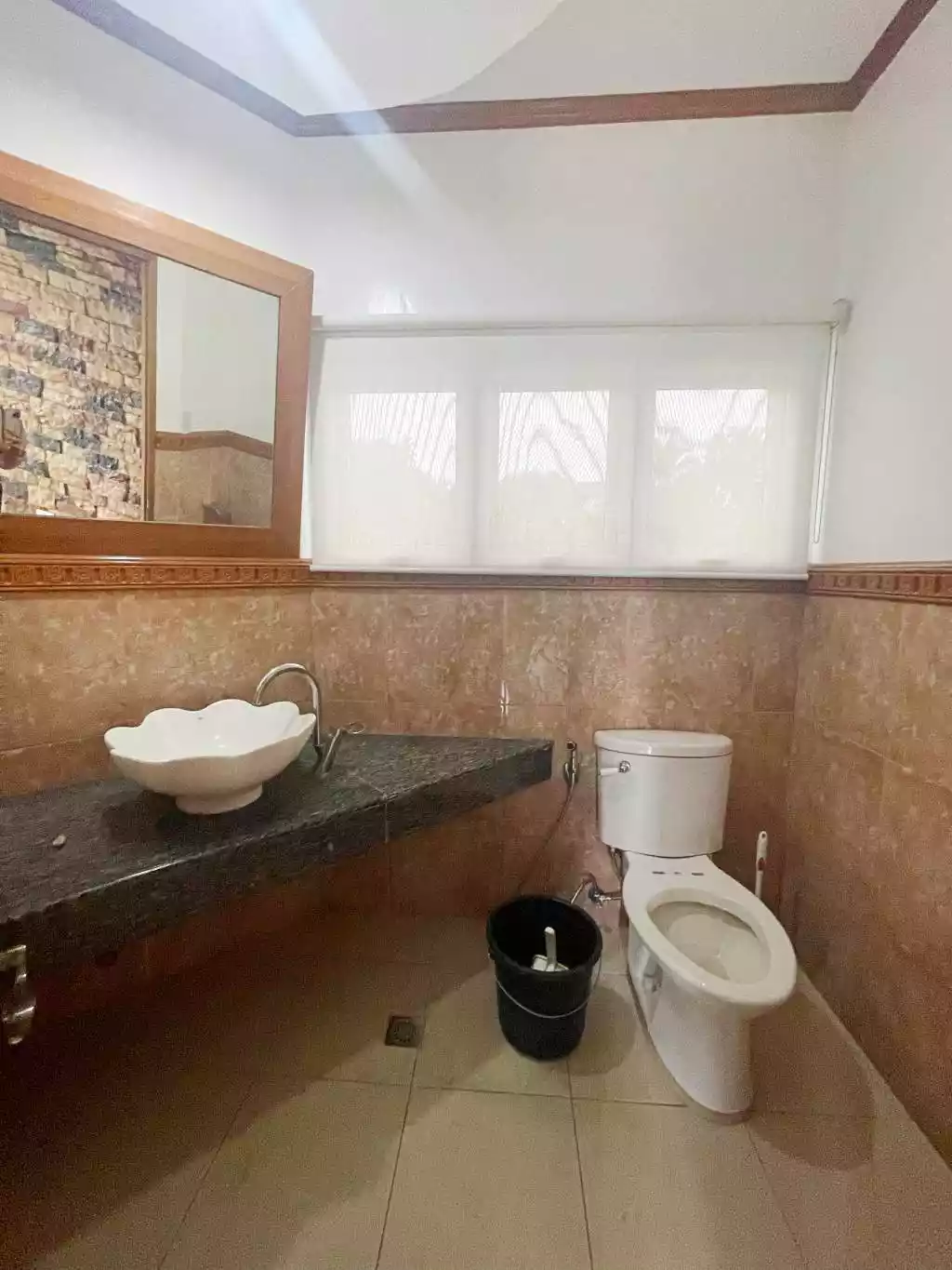 Open photo 16 of 21 — Impressive Taal View House and Lot for sale in Canyon Woods, Tagaytay!