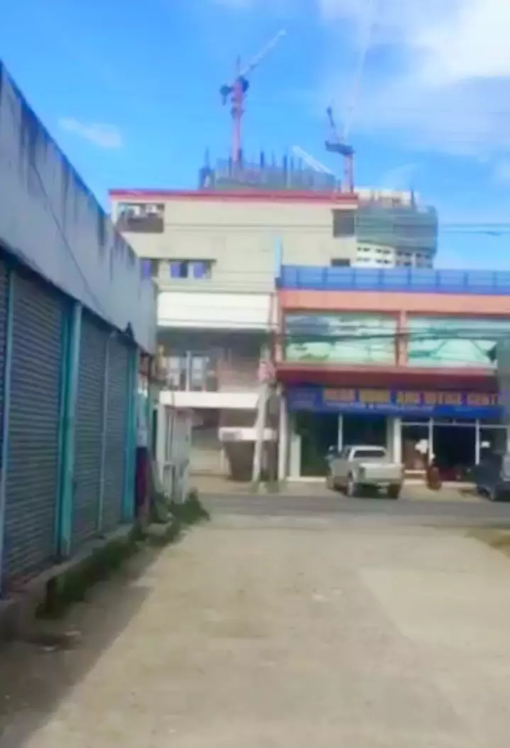 OSMEÃ‘A COMMERCIAL LOT FOR SALE - photo 4