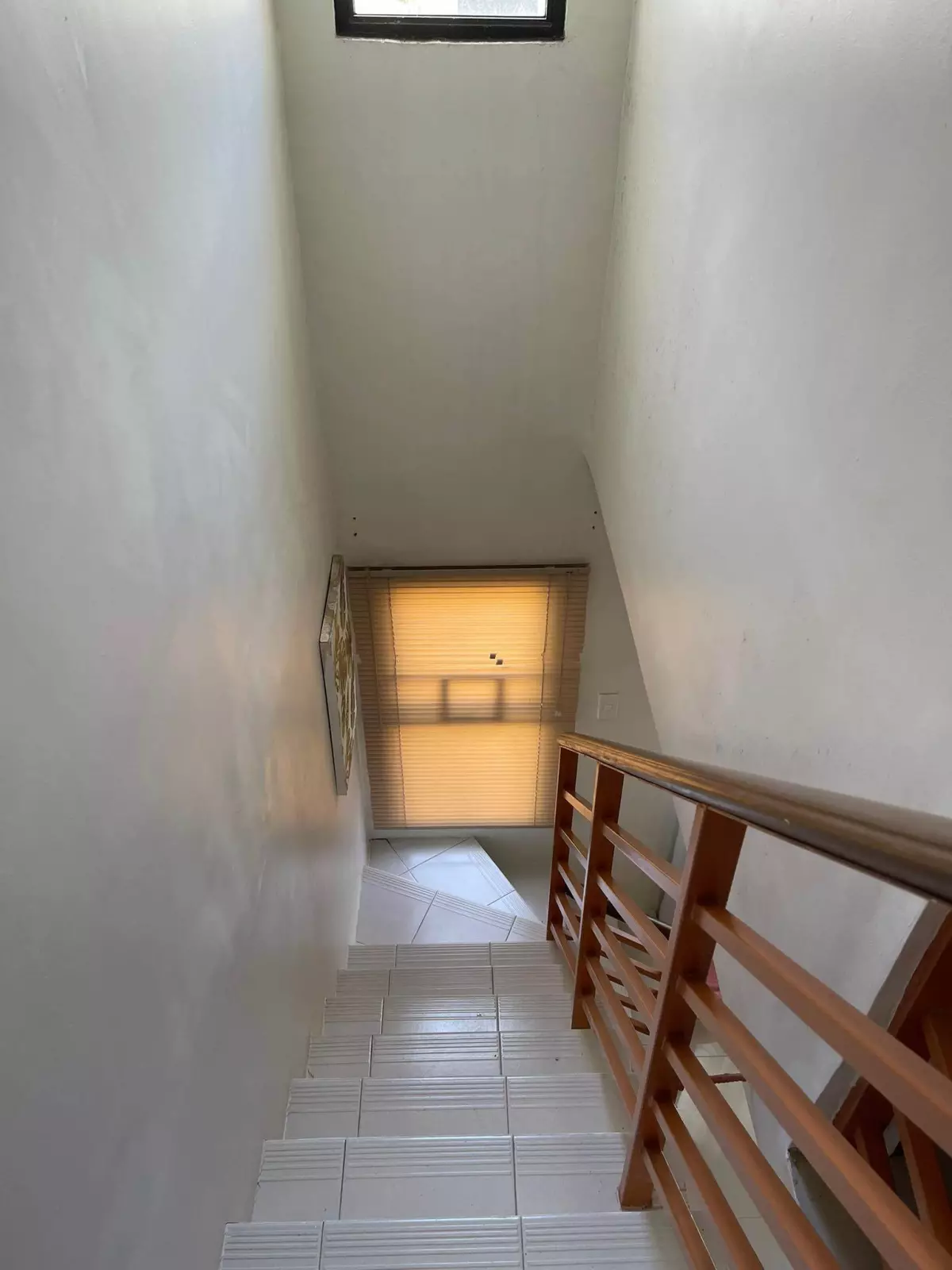RUSH SALE TWO STOREY TOWNHOUSE UNIT IN CASAMIRA SOUTH NAGA CEBU — Townhouse in Naga, Cebu, Philippines — Photo 2
