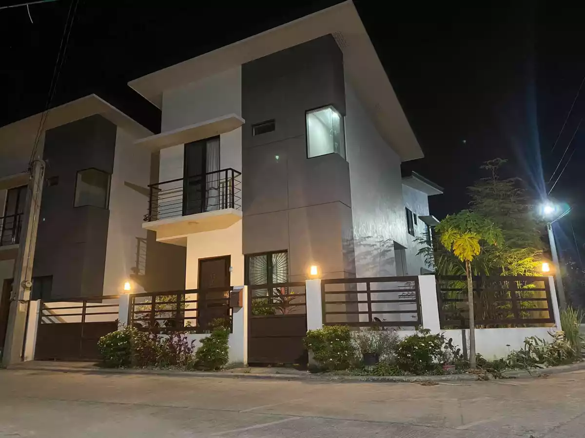 Corner Single Detached House in Danao City Cebu For Sale!! - photo 3