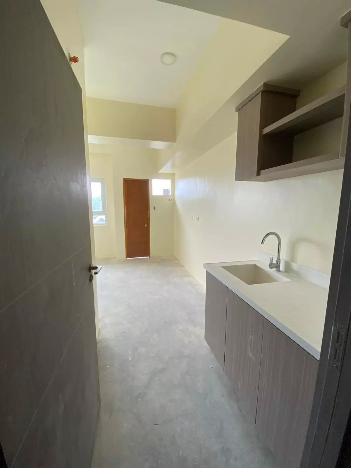 Sacrifice Sale Northwoods Place Studio Unit - photo 3