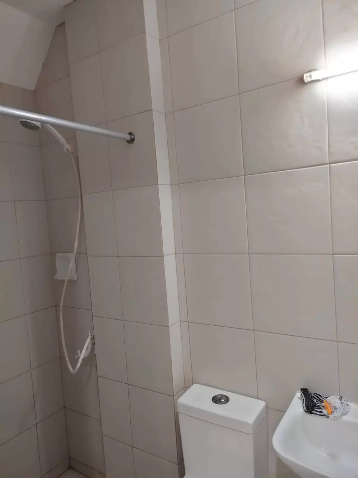 3 BEDROOM TOWNHOUSE FOR RENT — Townhouse in Cebu City, Cebu, Philippines — Photo 4