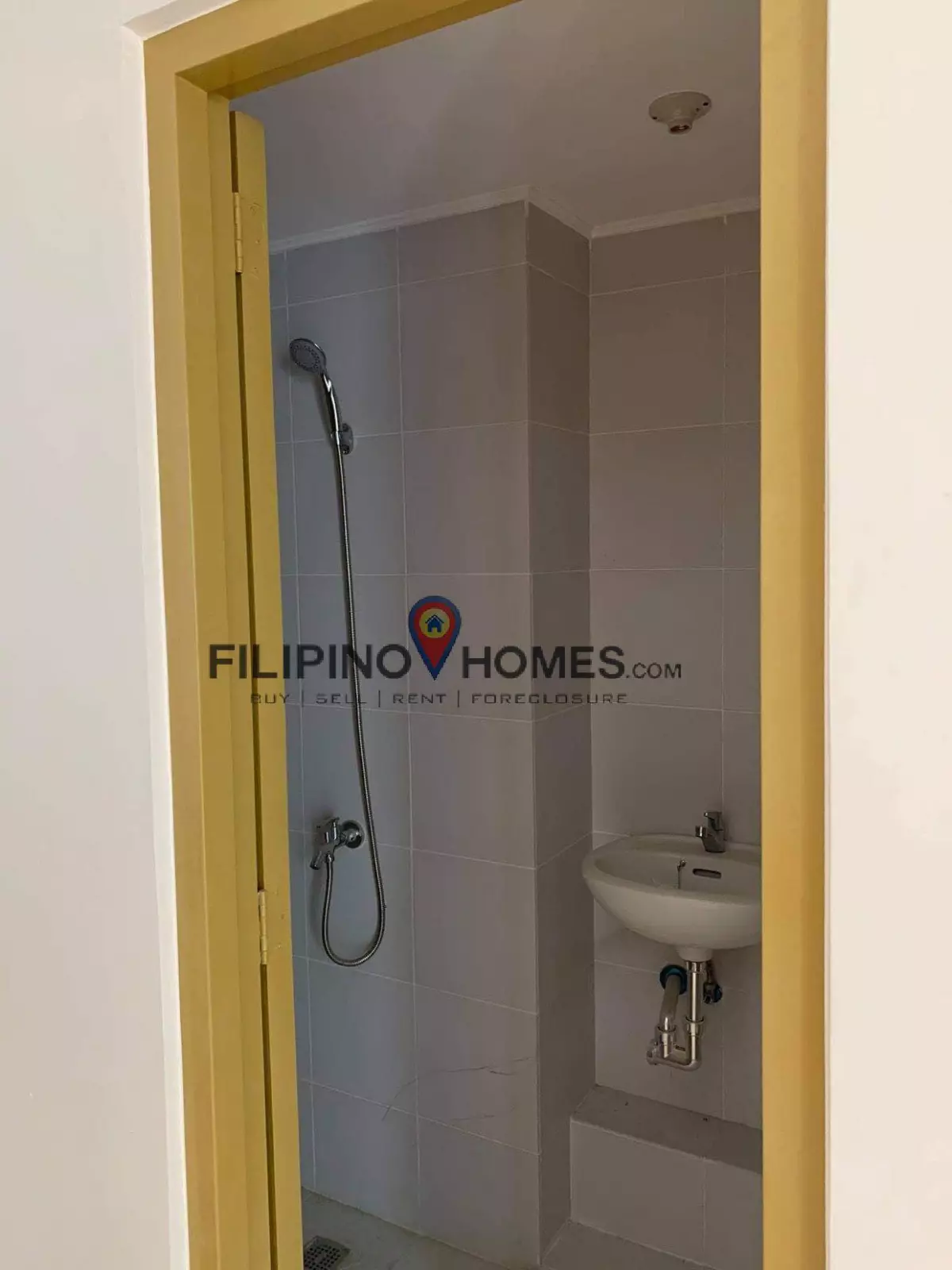 Open photo 13 of 20 — 8 SPATIAL CONDO FOR SALE DAVAO CITY