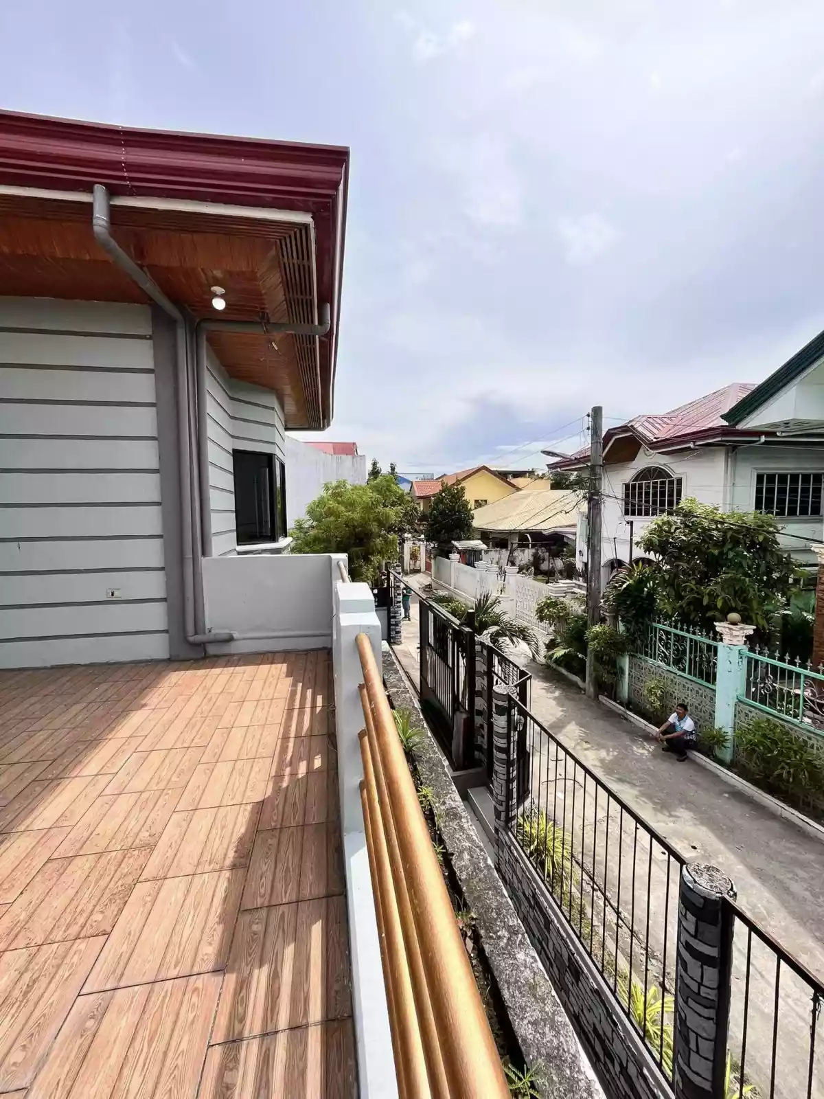 6 BEDROOM HOUSE AND LOT IN MANDAUE CITY, CEBU — House and Lot in Mandaue City, Cebu, Philippines — Photo 5