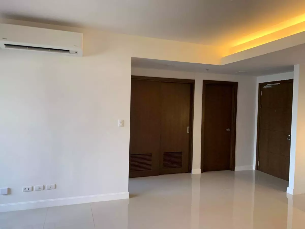 1 BR Unit For Sale at The Alcoves — 1 Bedroom — Photo 6