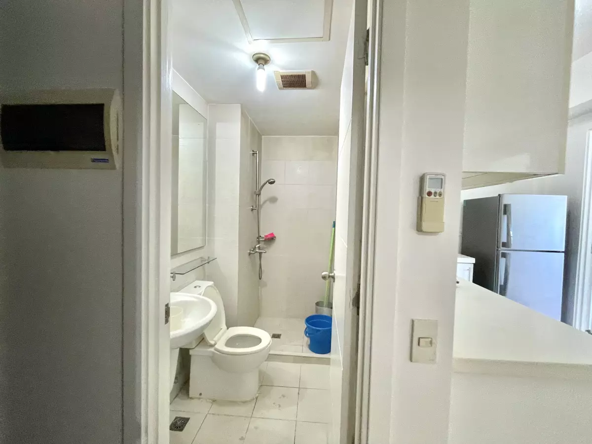 Acqua Private Residences 2 Bedrooms For Rent at Naigara Tower — 2 Bedrooms in Matamis, Mandaluyong, Metro Manila — Photo 6