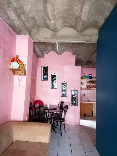 Open photo 13 of 25 — 3.3M Subdvn House&Lot For Sale