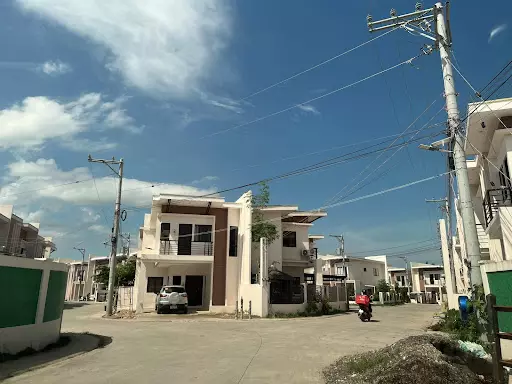 For Assume Breeza Palms — House and Lot in Lapu-Lapu City, Cebu, Philippines — Photo 7