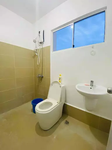 Open photo 27 of 103 — Davao ForRENT 5BR corner 2storey Fully-Furnished near Airport REGENT model Diamond Heights