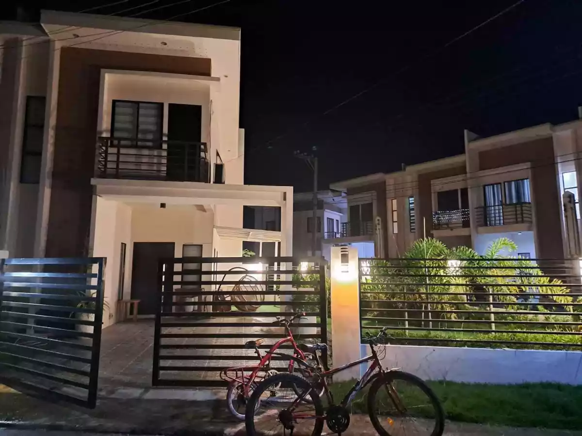 Fully Aircondition House and lot near CCLex