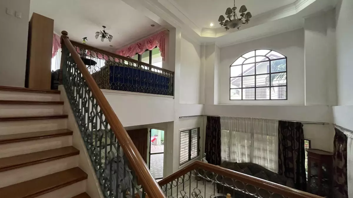 Open photo 19 of 28 — 2-Storey Semi-Furnished House in Pardo For Sale @ P12M Net (Negotiable)