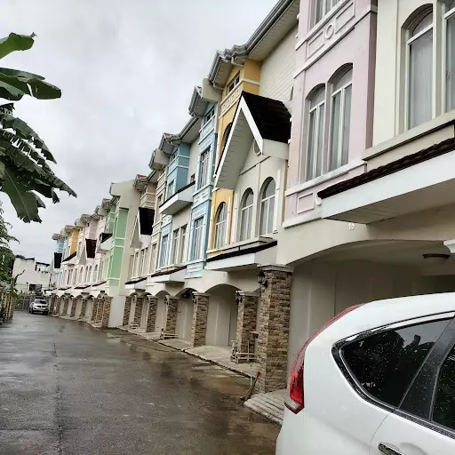 Open photo 12 of 15 — 3 storey townhouse for rent