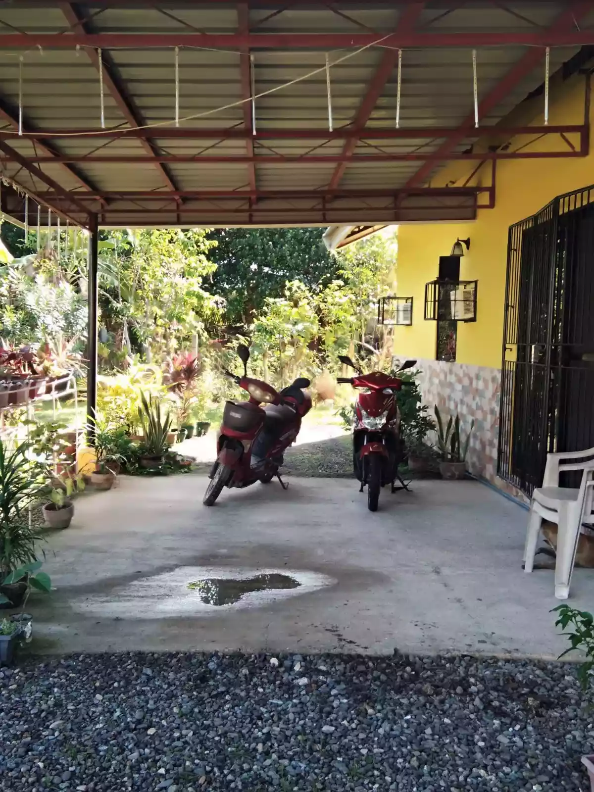 Fully Furnished House and Lot In Can-asujan Car Car Cebu City - photo 5