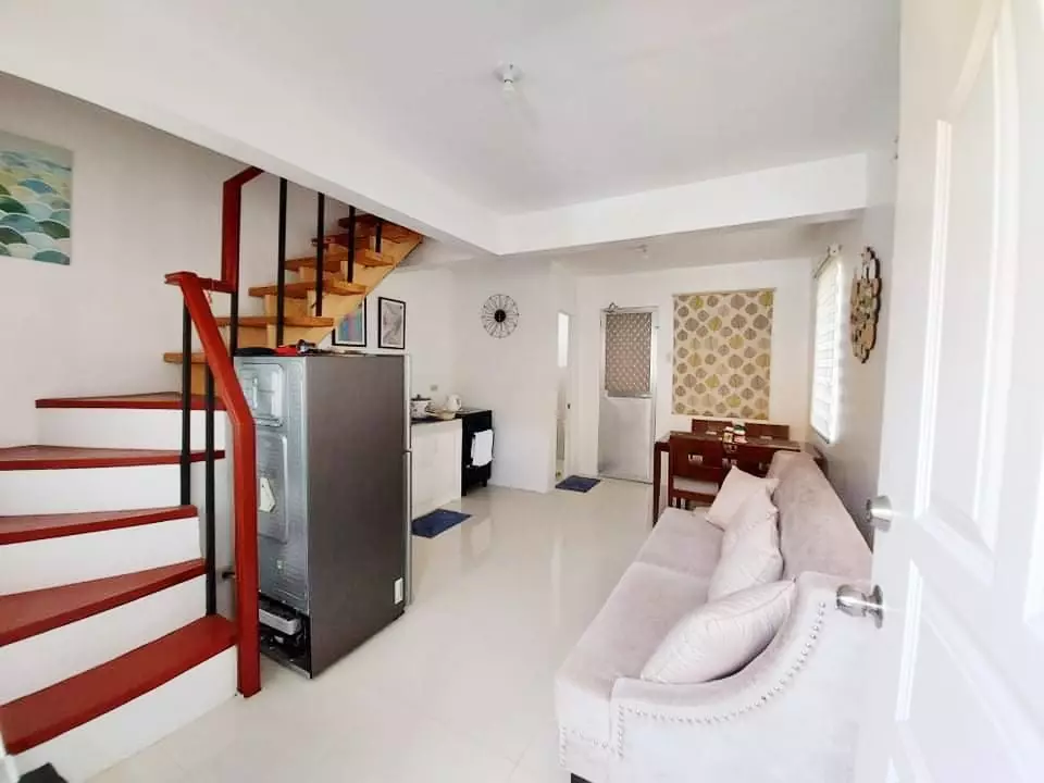 JD Lessandra End Unit - photo 2