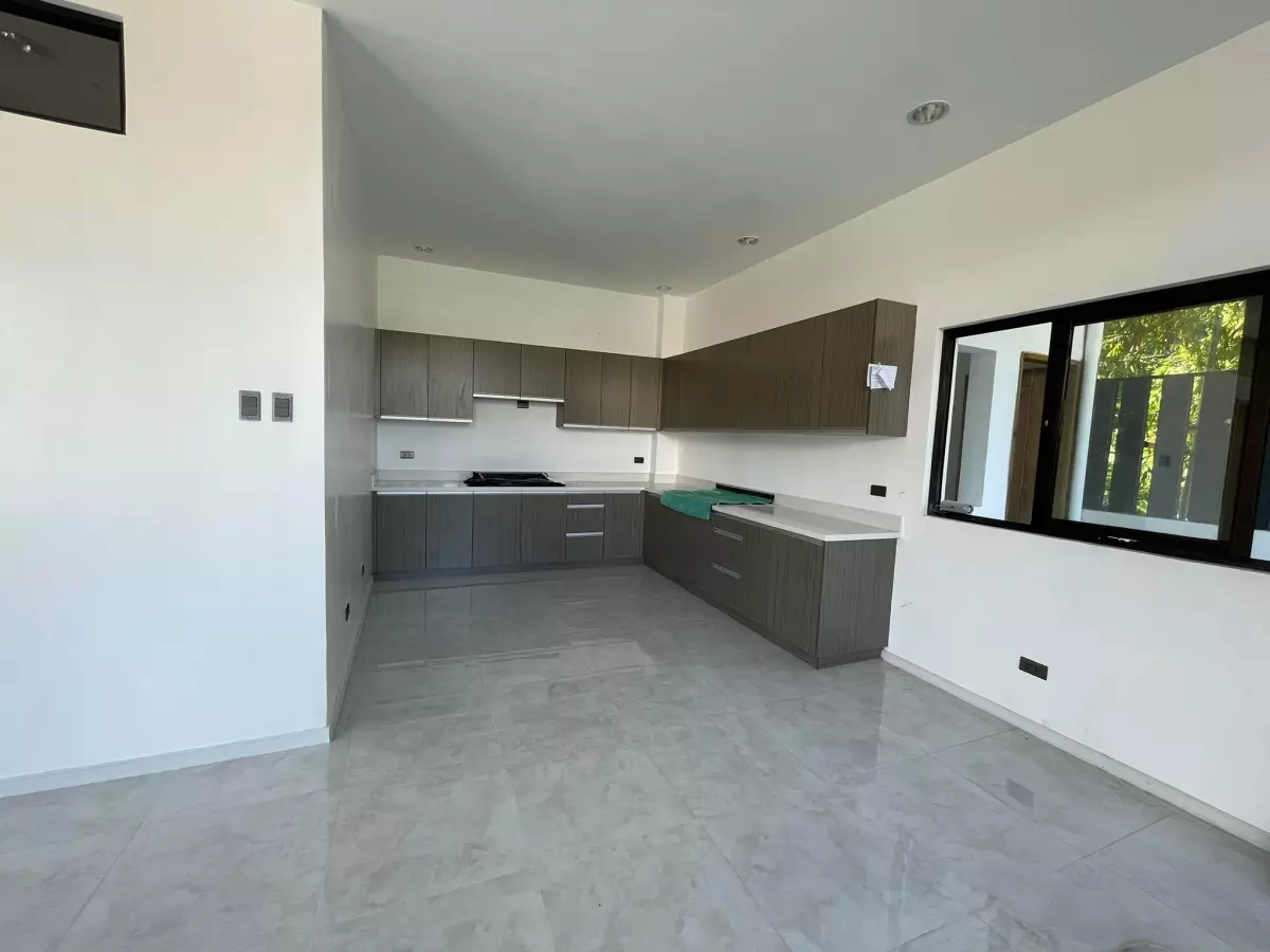 House and Lot for Sale - photo 5