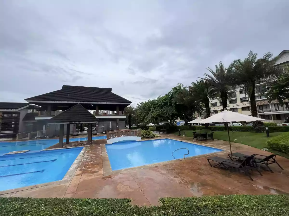 2 BEDROOM UNIT IN ONE OASIS CONDOMINIUM MABOLO — 2 Bedrooms in Pres. Magsaysay Street, Cebu City, Philippines — Photo 7