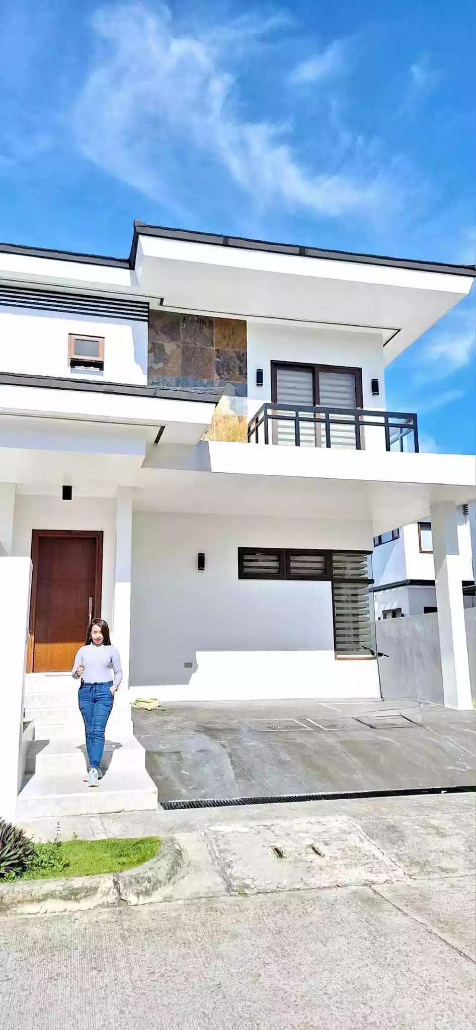 TWO-STOREY HOUSE FOR RENT - photo 3