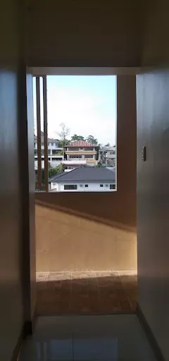 Open photo 15 of 16 — For rent