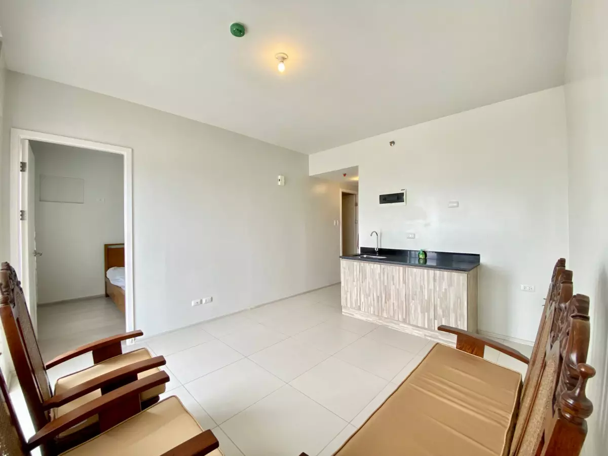 2BR SEMI-FURNISHED UNIT FOR RENT at CIRCULO VERDE, QC - photo 7