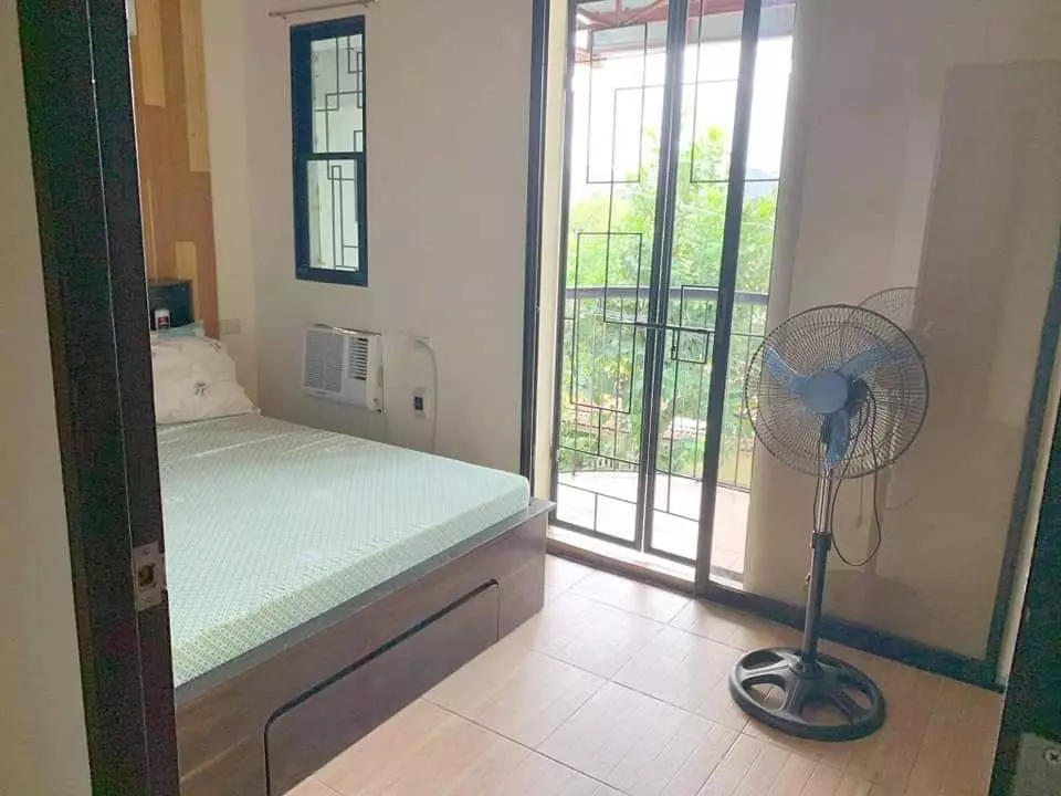 RUSH SALE HOUSE & LOT IN MANDAUE  - photo 7