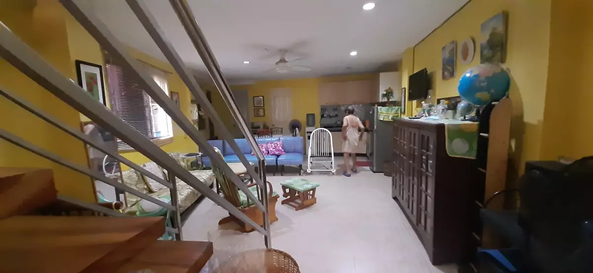 For Sale Mabolo House near Ayala mall and SM City. — House and Lot in Cebu City, Cebu, Philippines — Photo 2