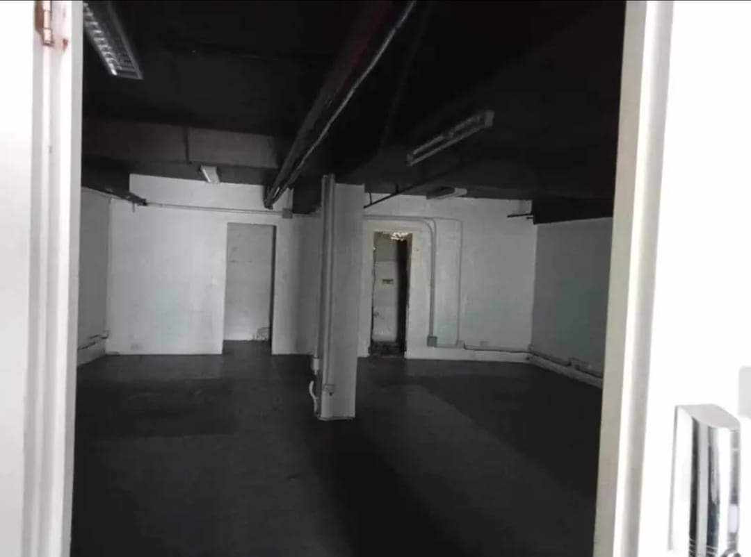 COMMERCIAL SPACE FOR RENT - photo 2