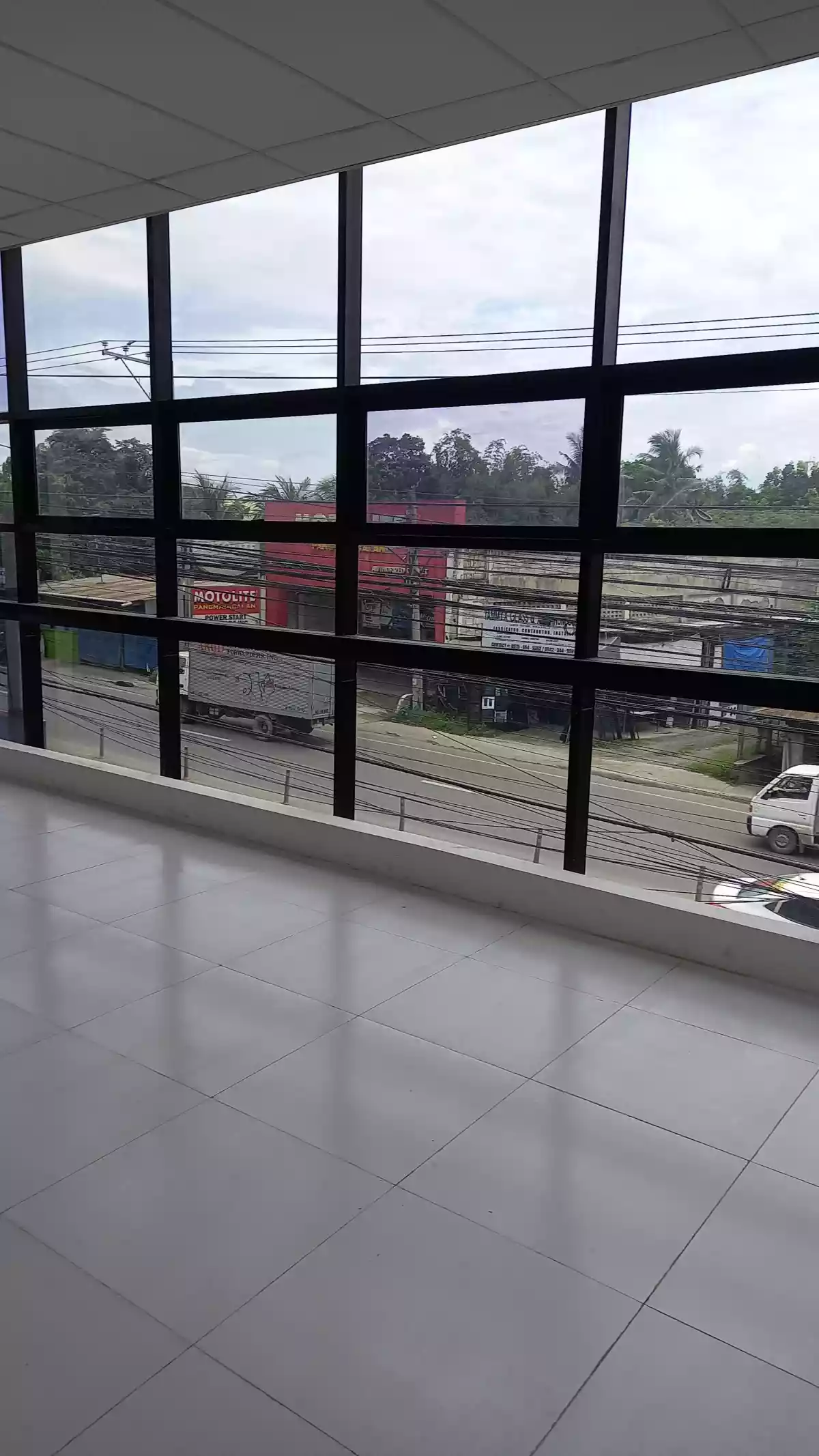 Commercial space along Natalio Bacalso Avenue for rent - photo 6