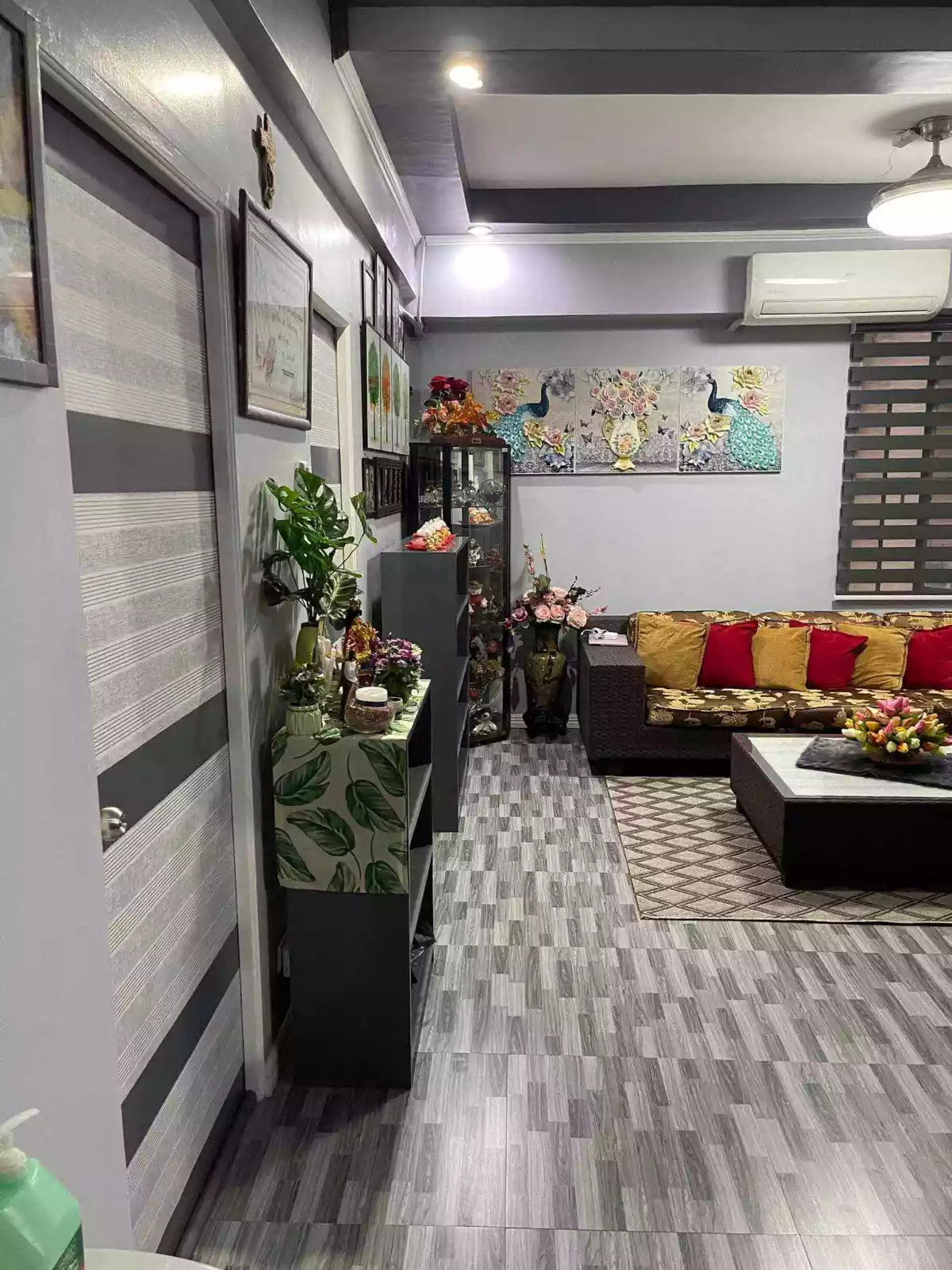 2 BR Condominium Parañaque City — 2 Bedrooms in Doña Soledad Avenue, Parañaque, Metro Manila — Photo 3