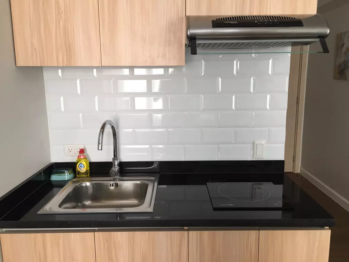 Fully Furnished Studio Unit Solinea Lazuli Tower 3 — Studio in Cebu City, Philippines — Photo 2