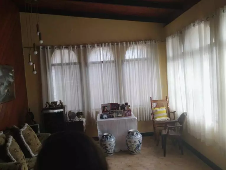 6 BEDROOM BUNGALOW FOR SALE - photo 5